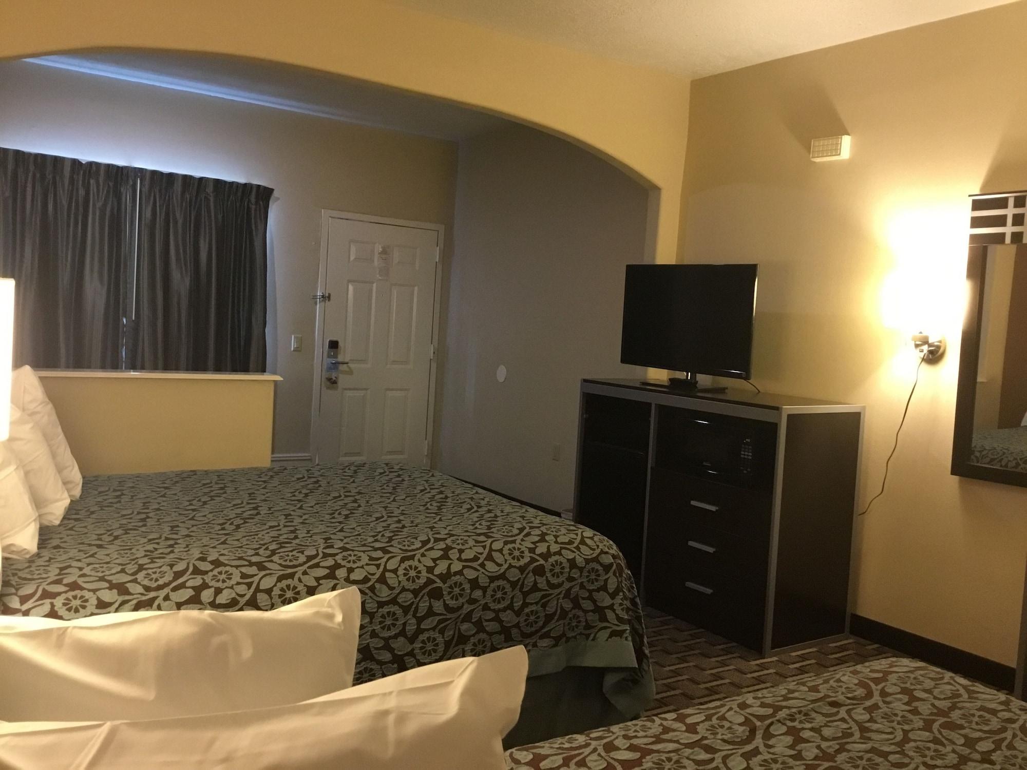 Days Inn & Suites By Wyndham Houston North - Spring Exterior foto